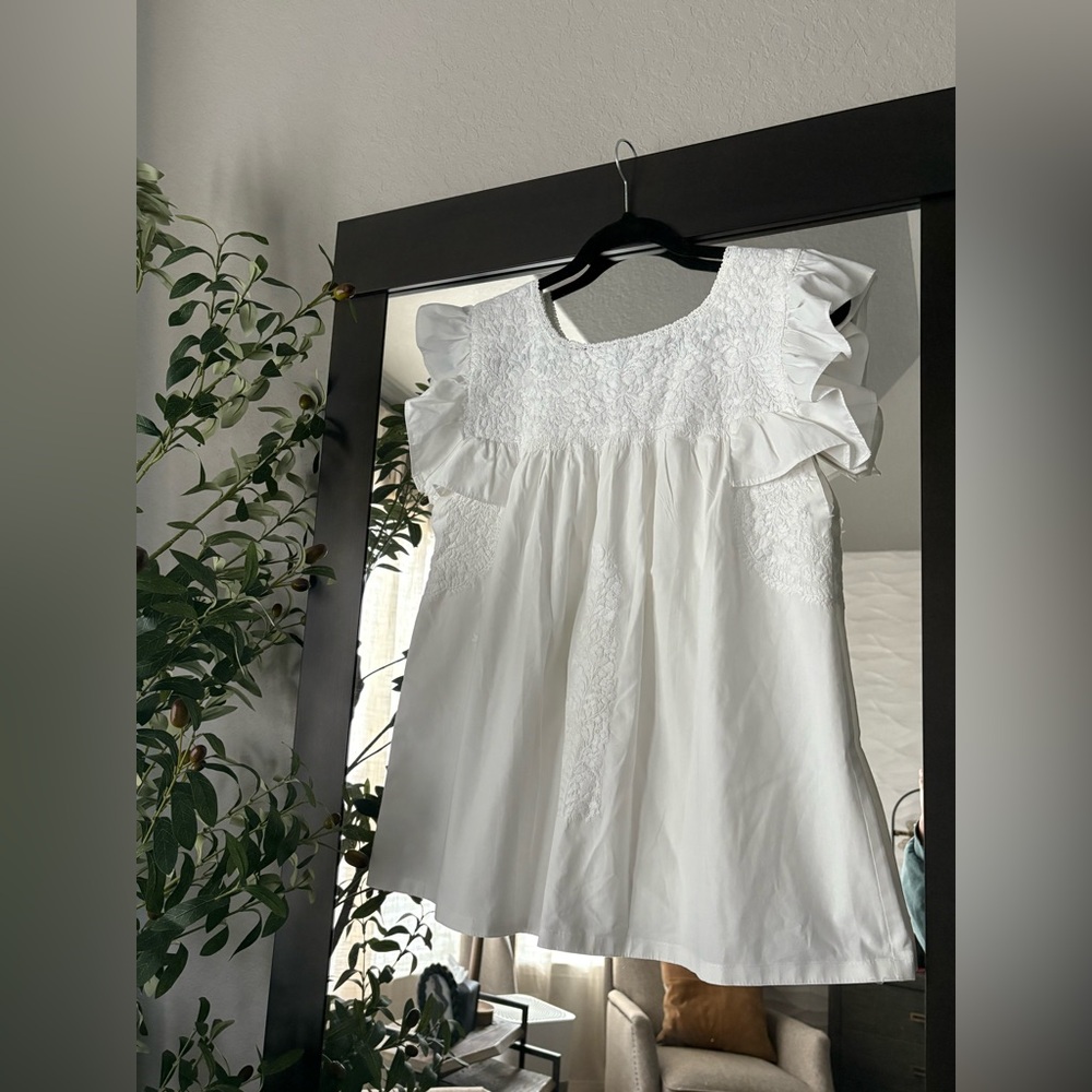 Mi Golondrina White embroidered Blouse with Ruffle Sleeves
